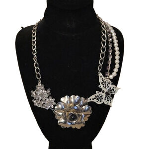 - - Butterfly Flower Sliver Statement Necklace